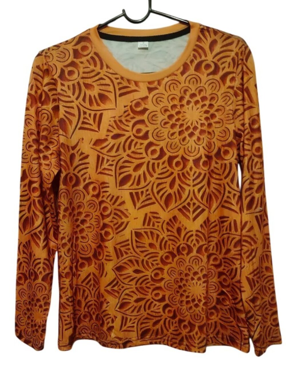 New gorgeous unique women's wood carving t-shirt, size S